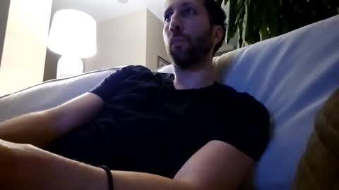 throwawayafteruse20202 online show from 5, 6, 2026