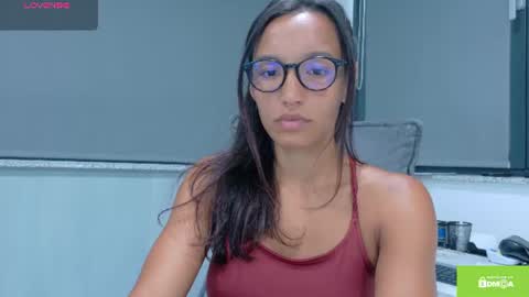 tia_j online show from 17, 6, 2026