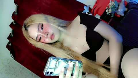 Snapshot of tight_elliana chatting on 19, 6, 2026 tight_elliana online show from 19, 6, 2026