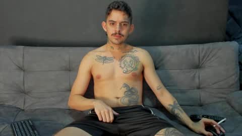 wanna play bareback uncut colombian couple new twink bbk online show from 6, 4, 2026
