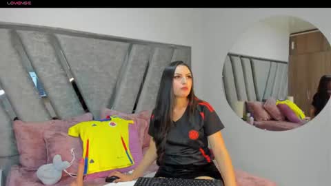 Tink online show from 18, 6, 2026