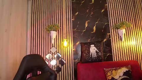 Tiny  online show from 4, 6, 2026