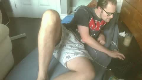titlovercums online show from 9, 6, 2026