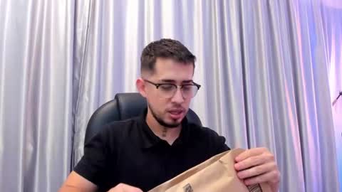 Tomas online show from 11, 6, 2026