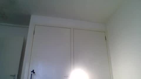 tommyandtomara online show from 21, 6, 2026