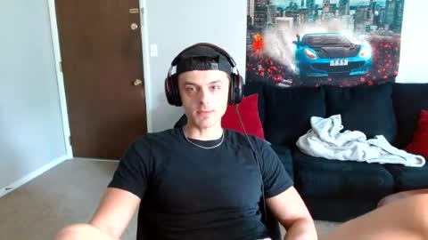 Snapshot of tommystrokes_ chatting on 2, 7, 2026 Tommy Strokes online show from 2, 7, 2026