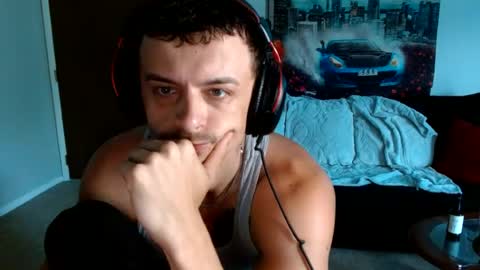Snapshot of tommystrokes_ chatting on 8, 7, 2026 Tommy Strokes online show from 8, 7, 2026