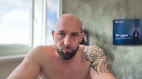 Thomas Fit online show from 6, 6, 2026