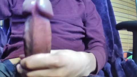 Snapshot of tomsara chatting on 12, 4, 2026 Moiici online show from 12, 4, 2026