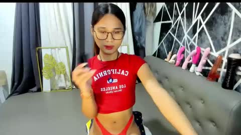 Snapshot of transbigcockselfsucker chatting on 19, 6, 2026 GEN LUXS online show from 19, 6, 2026