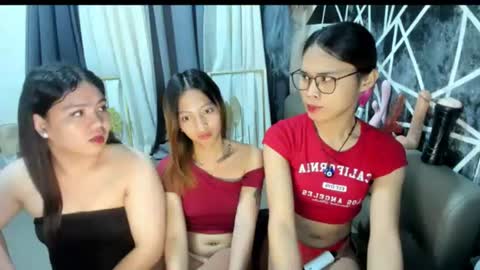 Snapshot of transbigcockselfsucker chatting on 22, 6, 2026 GEN LUXS online show from 22, 6, 2026
