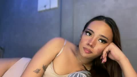 trexie_fucks15 online show from 21, 6, 2026