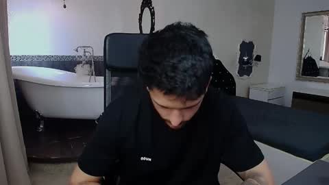 TroyWade online show from 19, 5, 2026