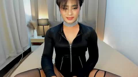 YOUR MISTRESS online show from 18, 6, 2026