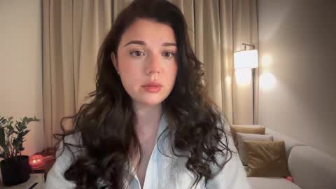 Snapshot of tutti_frutti_ chatting on 24, 5, 2026 Ariana online show from 24, 5, 2026