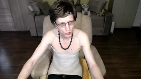 Clementine online show from 12, 6, 2026