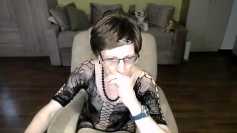 Clementine online show from 22, 6, 2026