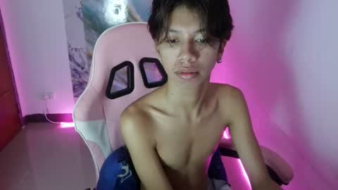 Snapshot of twink_sunny chatting on 20, 7, 2026 sunny online show from 20, 7, 2026