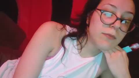 twizzytoxic22 online show from 19, 6, 2026