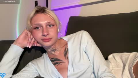 Molly and Nick online show from 18, 6, 2026