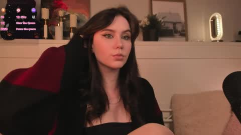 Una  online show from 15, 5, 2026