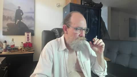 Snapshot of uncle_hottiecb chatting on 18, 7, 2026 Uncle Hottie online show from 18, 7, 2026