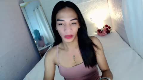 LOVELY JANE online show from 7, 6, 2026