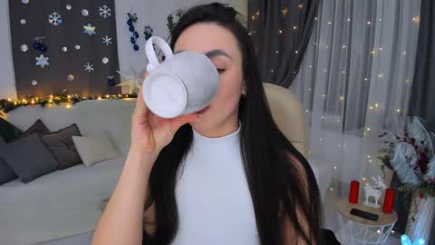 Snapshot of unforgettablestarfall chatting on 22, 12, 2024 Patricia online show from 22, 12, 2024