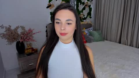 Snapshot of unforgettablestarfall chatting on 24, 12, 2024 Patricia online show from 24, 12, 2024