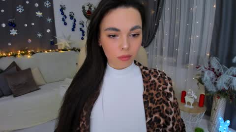 Snapshot of unforgettablestarfall chatting on 28, 12, 2024 Patricia online show from 28, 12, 2024