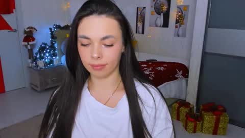 Snapshot of unforgettablestarfall chatting on 29, 12, 2024 Patricia online show from 29, 12, 2024