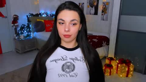 Snapshot of unforgettablestarfall chatting on 15, 1, 2025 Patricia online show from 15, 1, 2025