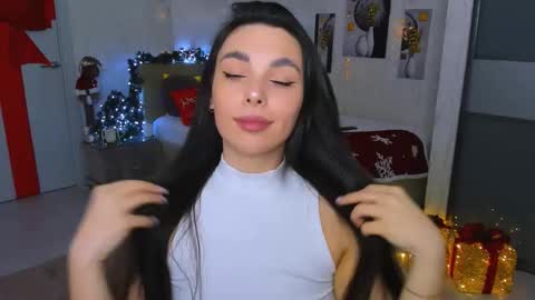 Snapshot of unforgettablestarfall chatting on 17, 1, 2025 Patricia online show from 17, 1, 2025