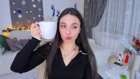 Snapshot of unforgettablestarfall chatting on 18, 1, 2025 Patricia online show from 18, 1, 2025