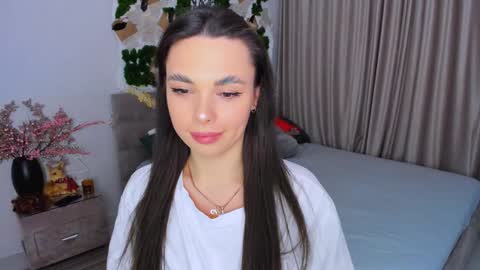 Snapshot of unforgettablestarfall chatting on 23, 1, 2025 Patricia online show from 23, 1, 2025