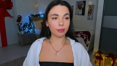 Snapshot of unforgettablestarfall chatting on 24, 1, 2025 Patricia online show from 24, 1, 2025