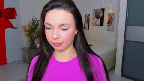 Snapshot of unforgettablestarfall chatting on 5, 2, 2025 Patricia online show from 5, 2, 2025