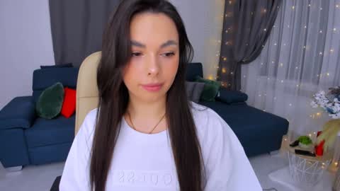 Snapshot of unforgettablestarfall chatting on 8, 2, 2025 Patricia online show from 8, 2, 2025