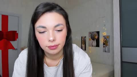 Snapshot of unforgettablestarfall chatting on 11, 2, 2025 Patricia online show from 11, 2, 2025