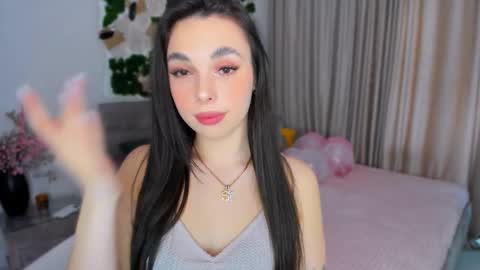 Snapshot of unforgettablestarfall chatting on 21, 2, 2025 Patricia online show from 21, 2, 2025