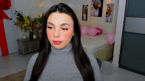 Snapshot of unforgettablestarfall chatting on 28, 2, 2025 Patricia online show from 28, 2, 2025