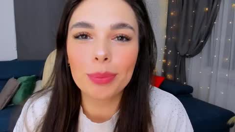 Snapshot of unforgettablestarfall chatting on 6, 3, 2025 Patricia online show from 6, 3, 2025