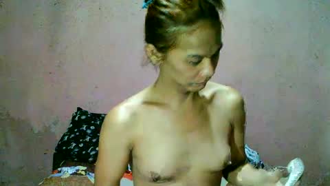 ur_sexybabe_ehra online show from 18, 6, 2026