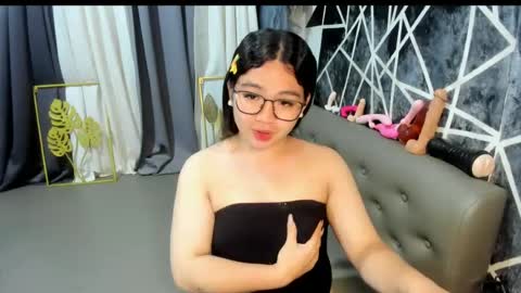 Snapshot of ur_sexychubbytrans chatting on 22, 6, 2026 KENS online show from 22, 6, 2026