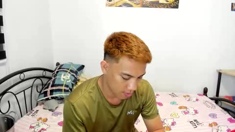 urfucker_vinz online show from 1, 6, 2026