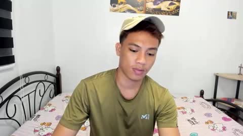 urfucker_vinz online show from 9, 6, 2026