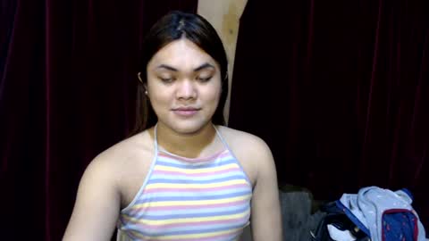 urhottie_bella online show from 15, 6, 2026