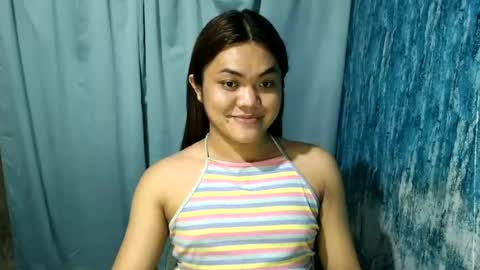 urhottie_bella online show from 16, 6, 2026