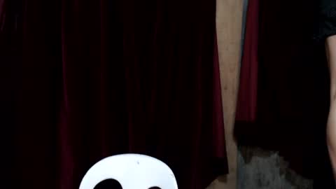 urhottie_bella online show from 23, 6, 2026