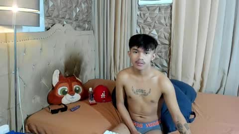 urmasterhardcock online show from 25, 5, 2026